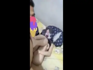 Cewenya Keliatan Kepaksa Di Entot